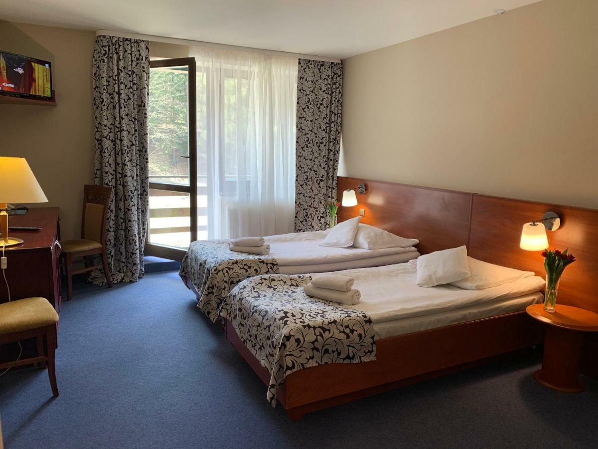 Ośrodek Beskid Fizjo&SPA Korbielów Exterior foto